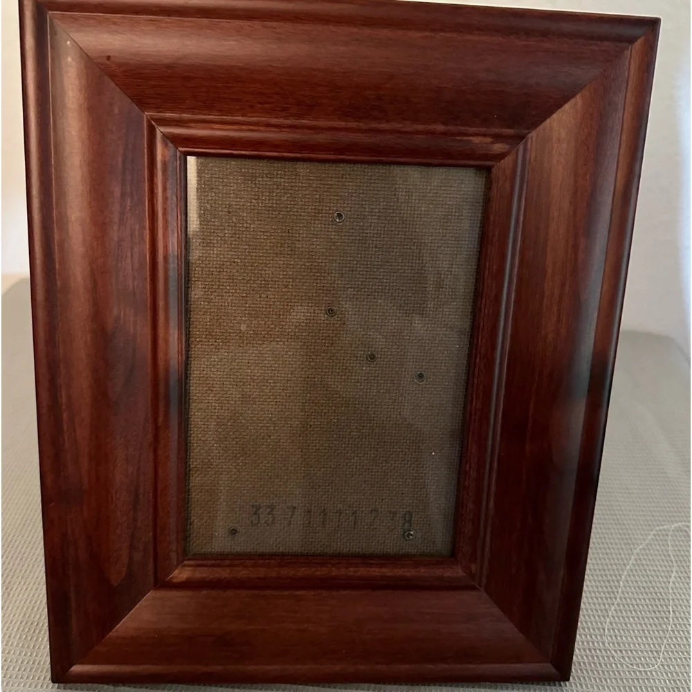 Picture Frames By Prinz